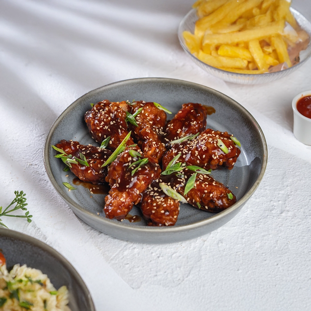 B.B.Q WINGS